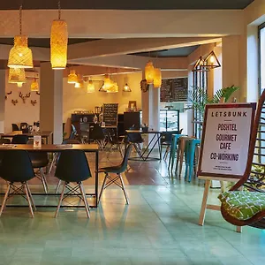 Minimalist One Hauz Khas Village 3* Nova Deli